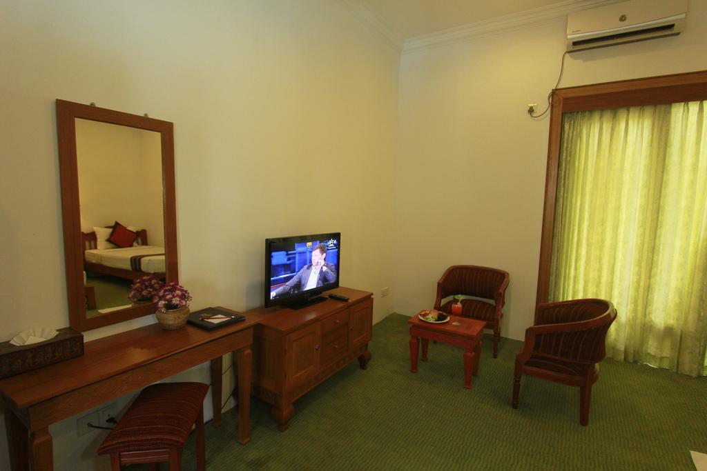 Raza Gyo Hotel Bagan Luaran gambar