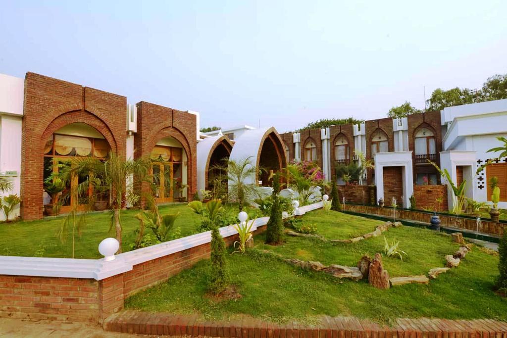 Raza Gyo Hotel Bagan Luaran gambar