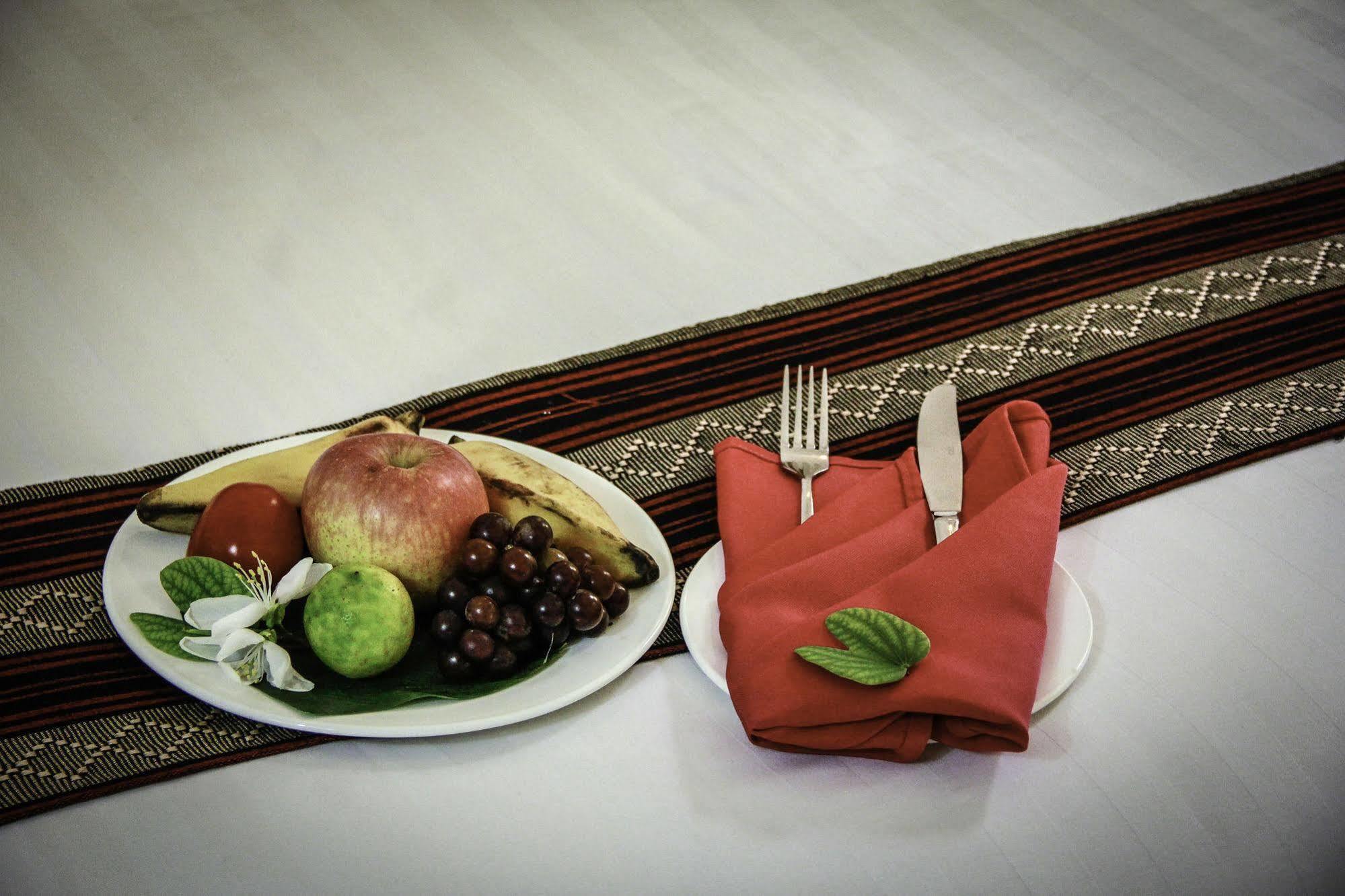 Raza Gyo Hotel Bagan Luaran gambar
