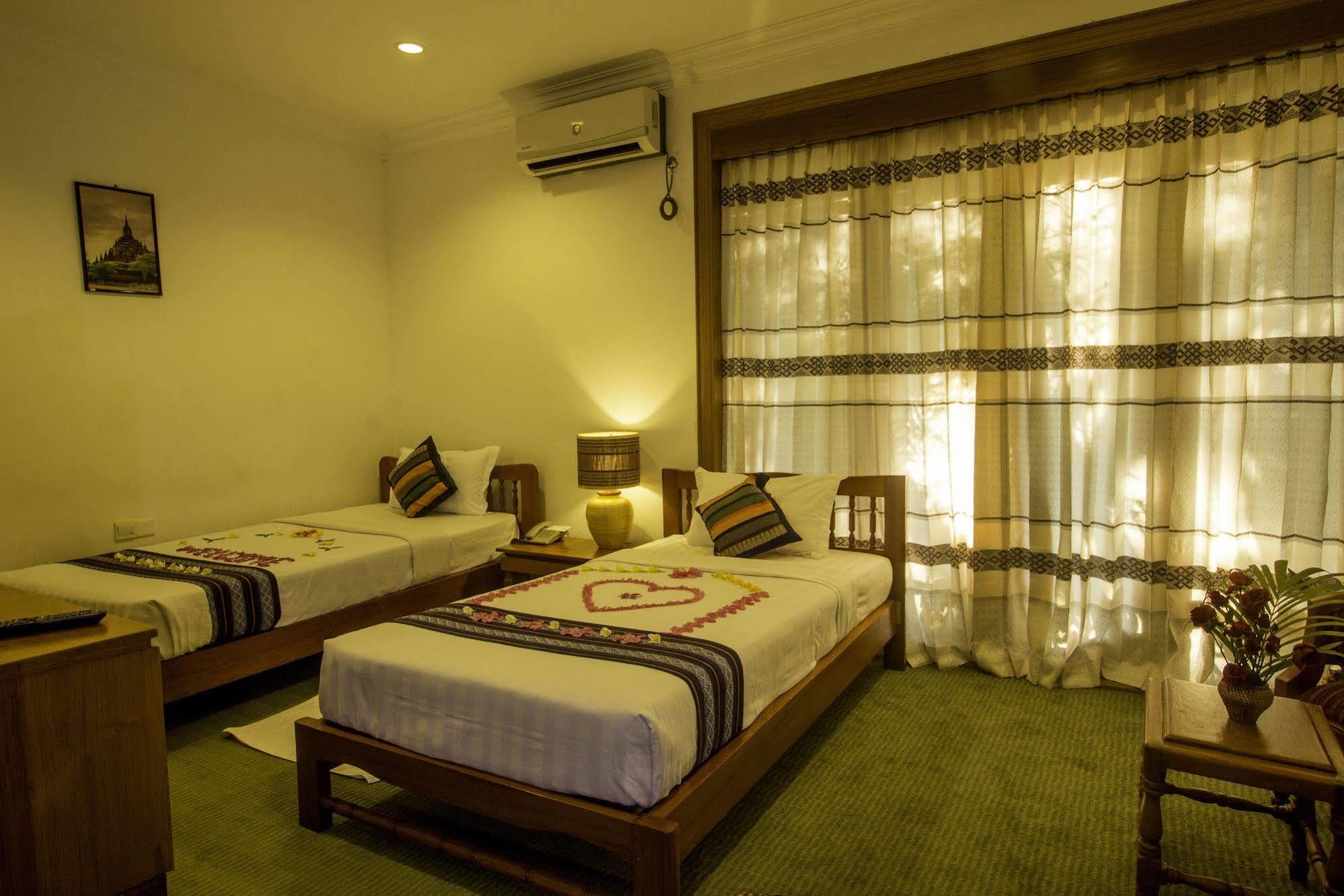 Raza Gyo Hotel Bagan Luaran gambar